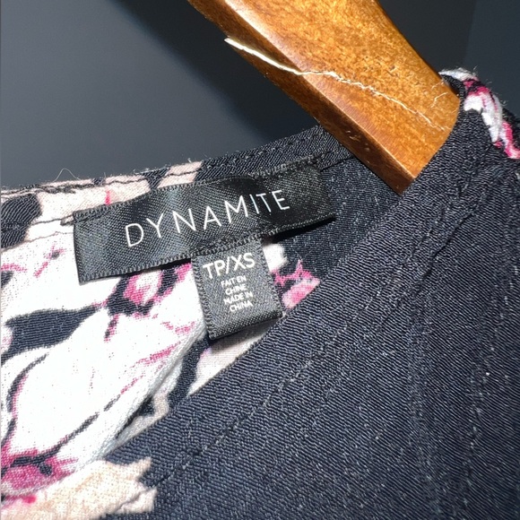 Dynamite Top | Good condition - Picture 2 of 3